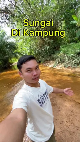 Sungai di kampung kalimantan #kalteng #kaltim #kalsel #kaltara #kalimantantengah #kalimantanbarat #kalimantantimur #kalimantanselatan #kalimantanutara #borneo #dayak #sabah #serawak 