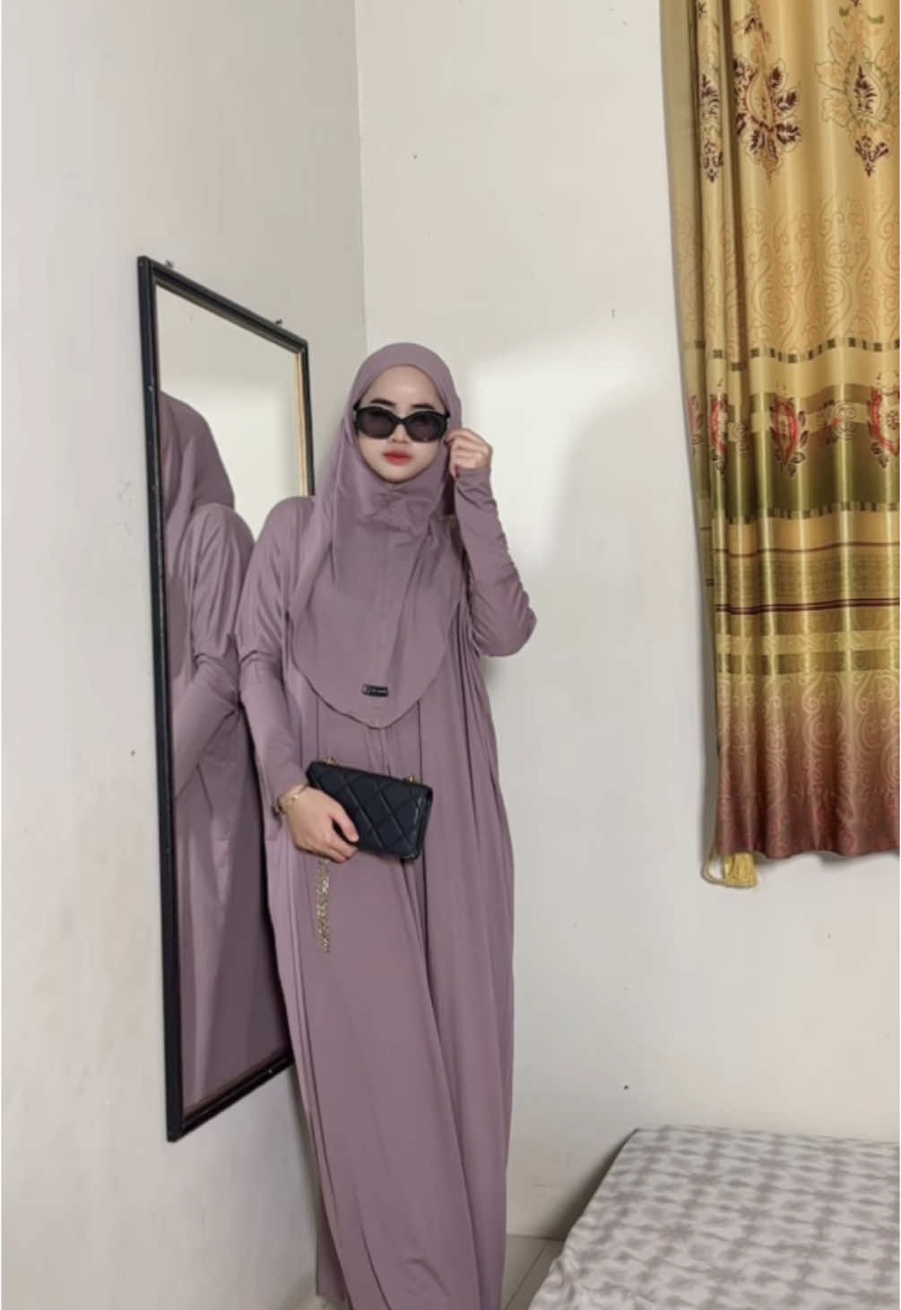 abaya simpel buat lebaran🥹🤲🏻 co sekarang buat persiapan ied🤍 #abaya #abayacantik #dress #abayalebaran #dresslebaran #outfilebaran2025 