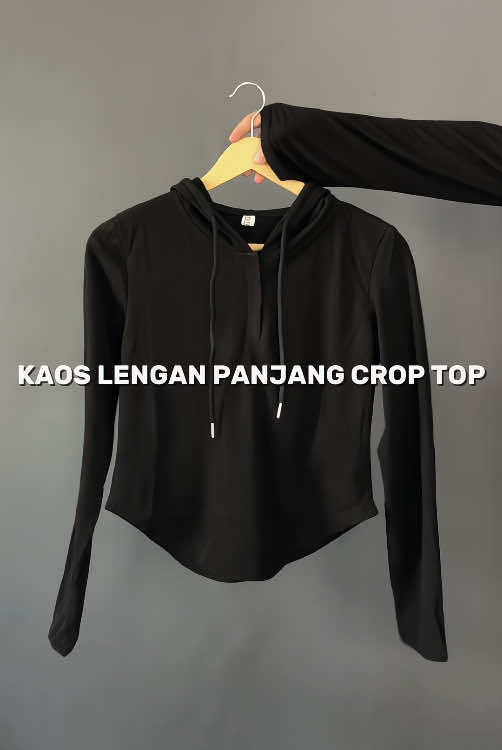#kaoskupluk #kaoscroptop #kaoslenganpanjang #koreansytyle #outfitideas 
