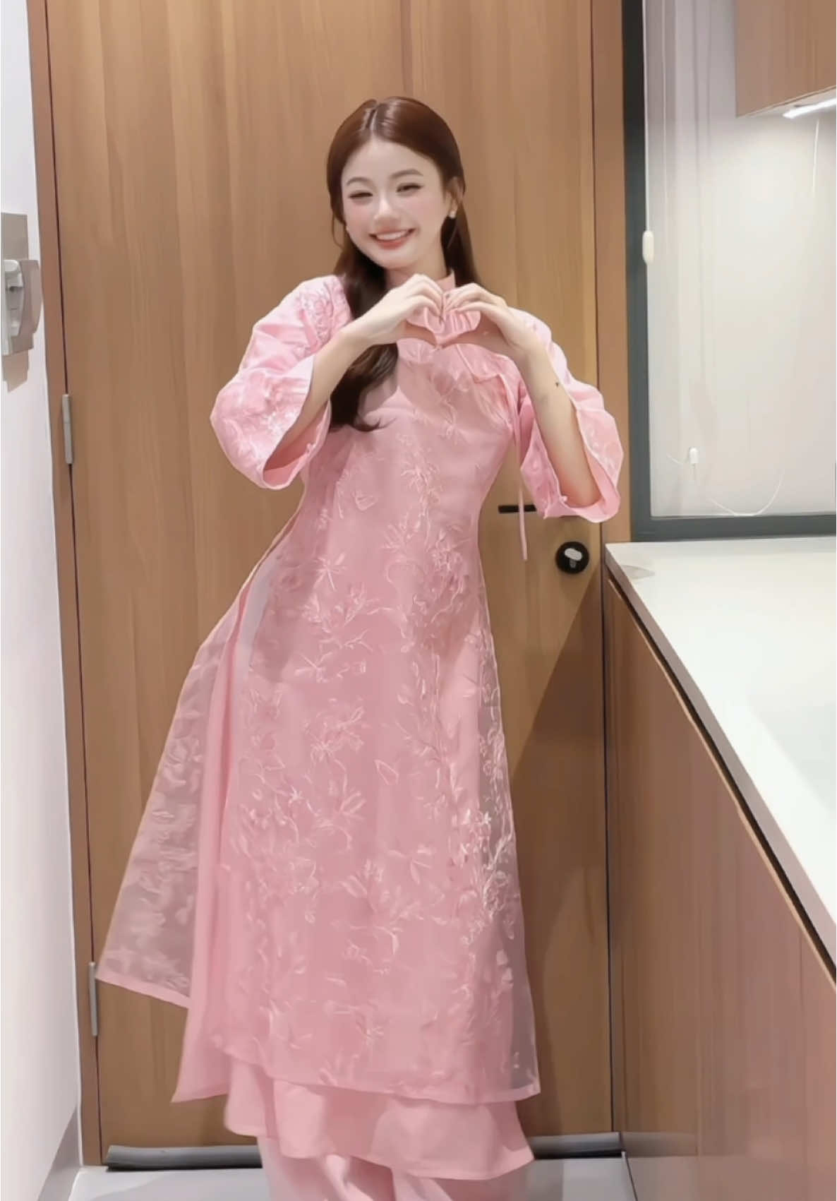 Em chào tết ❤️❤️ #1999closetvn #aodai 