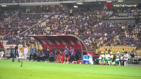 Văn Vĩ ném cả áo, Phạm Tuấn Hải ngồi nhấp nhổm và vỡ òa sung sướng giây phút vô địch AFF Cup 2024