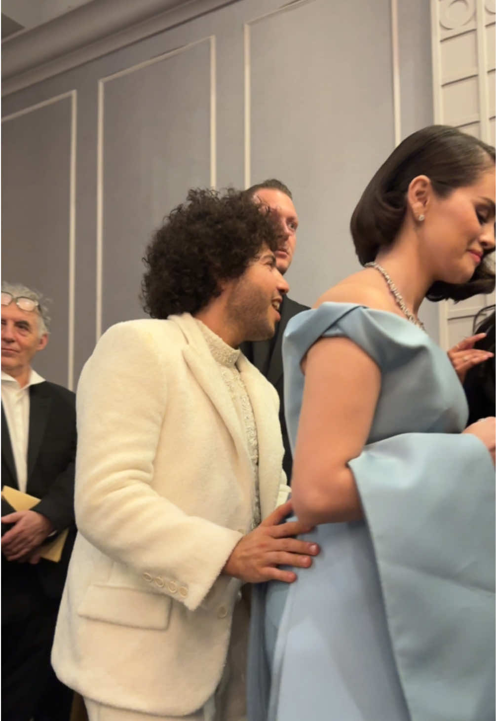 #selenagomez #bennyblanco #goldenglobes #onregardequoi #filmtok #TikTokFashion 