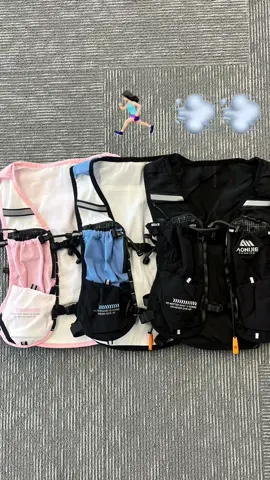 Let me know which color you guys prefer in the comments section!😉😚#Running #runner #runningvest #run #aonijie #backpack #runningbag #trailrunning #hydration #hydrationpack #runningbag #marathon #tiktokmademebuyit #Running @UTMB World Series @UTMB Mont-Blanc 