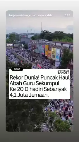 Massya allah malam tadi,,lautan manusia berkumpul d haulan abah guru sekumpul,,,dpt shafaat berataan 🤲