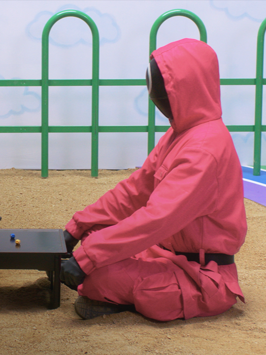 Pink Guards dah buat tutorial untuk korang yang nak main permainan2 dari #SquidGame2. #SquidGame   #SembangEntertainment #DramaTikTok #NewReleases #KDramas #KDramaLovers #WhatToWatch #TVRecommendations #NetflixMY #FlixReview