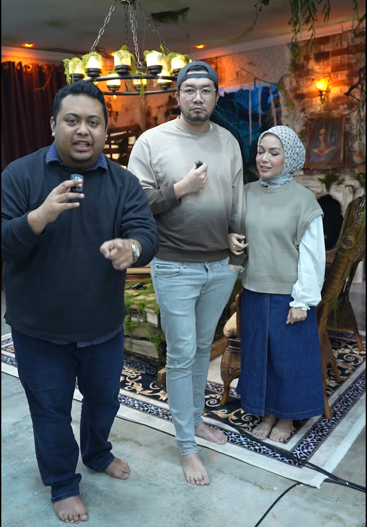 BTS DISEBALIK MISTERI SEASON 3 NAD ZAINAL 😨😰😰 ……korang dah tengok belummm set baru kami nii🥺🥺 #disebalikmisteri #alhaalfacosmetics #podcastseram #fyp 