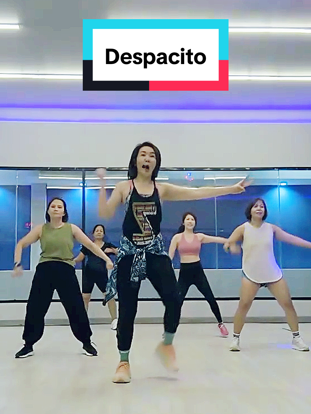 #despacito #inclass #danceworkout #zumba #dancefitness #fun #LIVEhighlights #TikTokLIVE #LIVE #dance #easy #เต้น #ออกกำลังกาย #ง่ายๆ #สนุกสนาน @pissamaimeekul @krisanaseeneewong 
