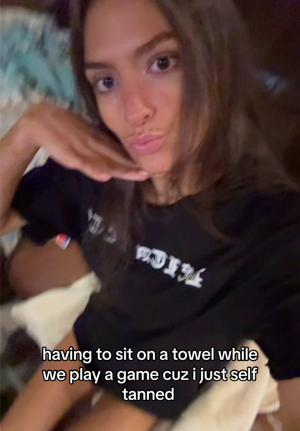 live laugh love self tan #selftan #selftanning #sttropez #tanningroutine #relatable 