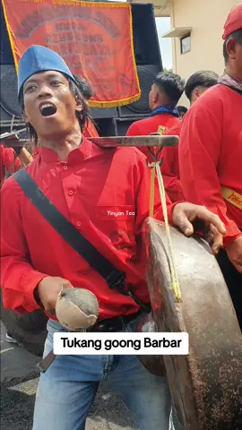 Tukang goong barbar goyang jablay #tukanggoongbarbar #tukanggoongharisbaya #tukanggoongvirall #videotukanggoongbarbar #kudarenggongharisbaya #kudarenggong #kudarenggongsumedang #kudasumedang #mangues #tukanggoong #fyp #fypviralシ #videolucu 