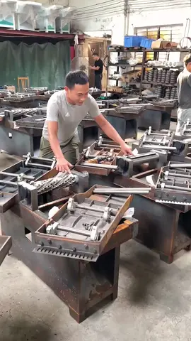 @Fsboling94 Spring Festival special offers are coming! Buy woodworking machines and enjoy great discounts!  #woodworking #work #wood #столярное дело #carpintería #инструмент #herramienta #furniture #saw #DIY #woodworkingtips #cuttingmachine #machinery #board #sawmill #woodsaw #fsboling #fsbolingmachine #bandingmachine #machine #wooden #handmade #sawtable #edgebandingmachine #tigertikant #yeechop 