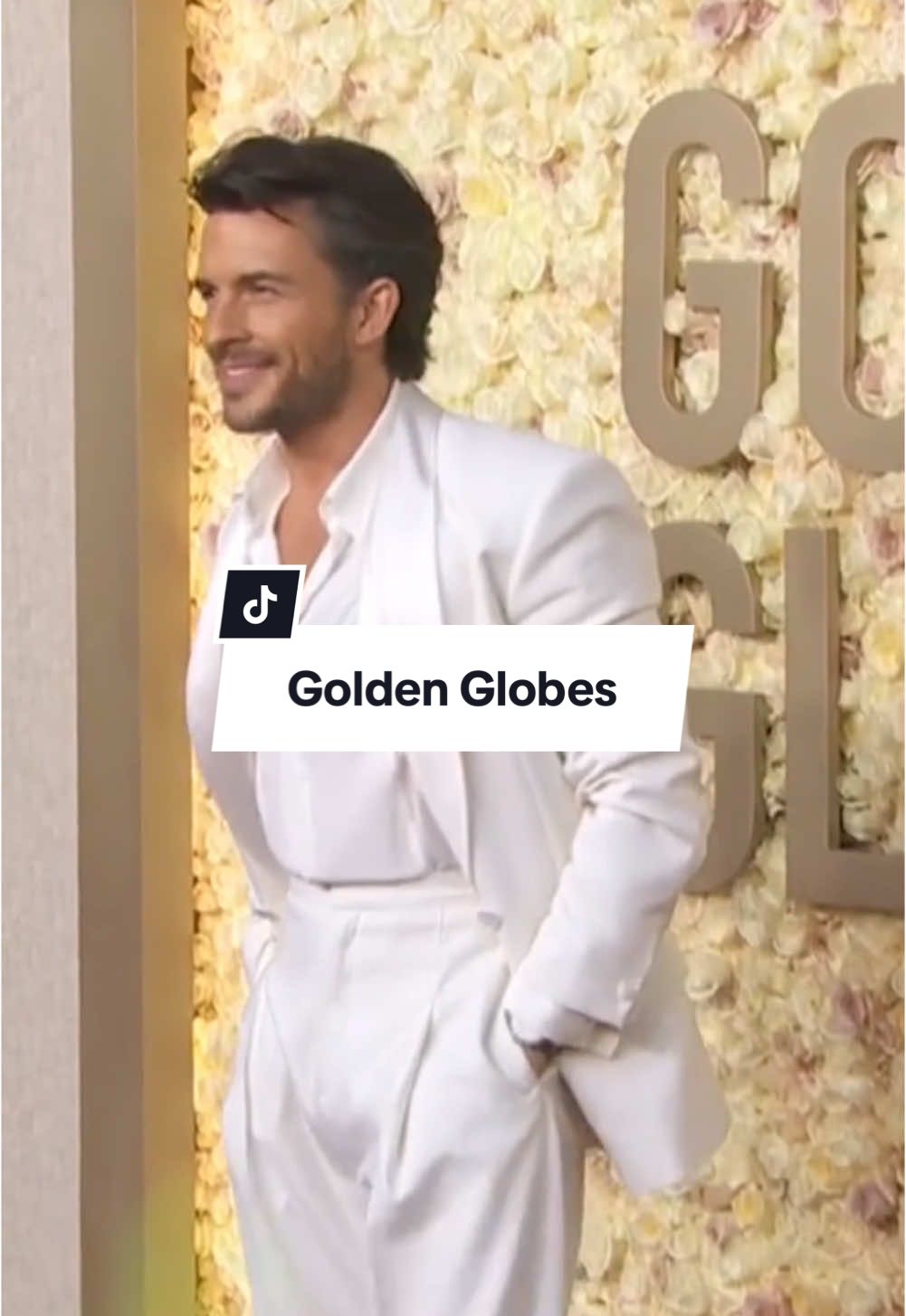 On fire!! 🔥 #goldenglobes #goldenglobes2025 #outfit 