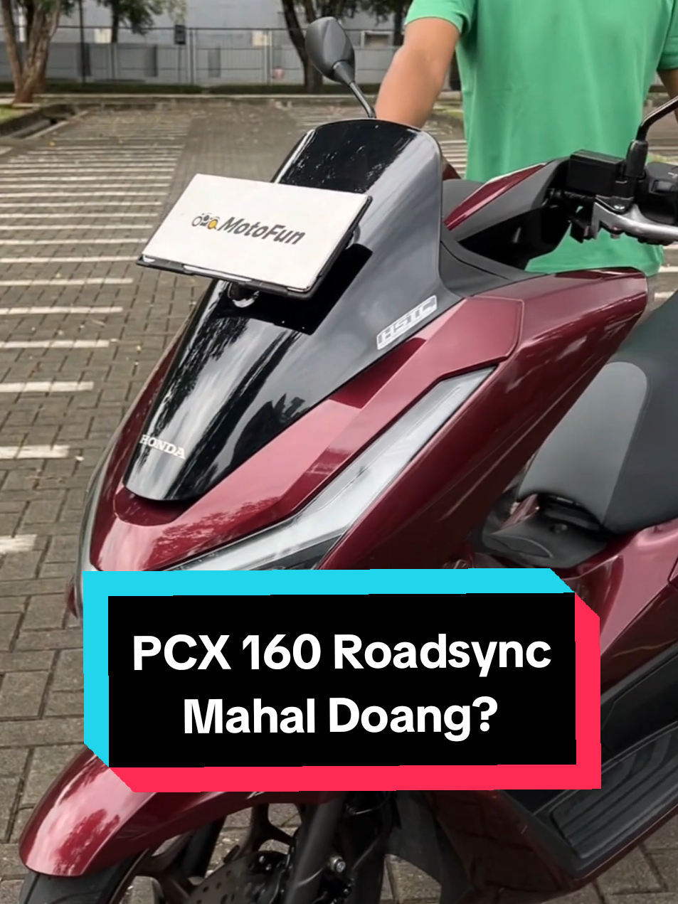 Buat harga si PCX tipe Roadsync emang mahal sih, tapi sebanding gak ya sama keunggulan yang ditawarin ini? #pcx160 #motormatic #hondapcx160 