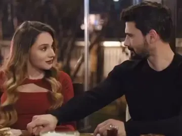 The way he looks at her 😩😍❤ #hudutsuzsevda #halilzeynepkarasu #halzey #kesfet #denizcanaktaş #miraydaner #turkishseries #turkishdrama #dizi #now #fyp #keşfetteyizzz #diziler #безграничнаялюбовь 