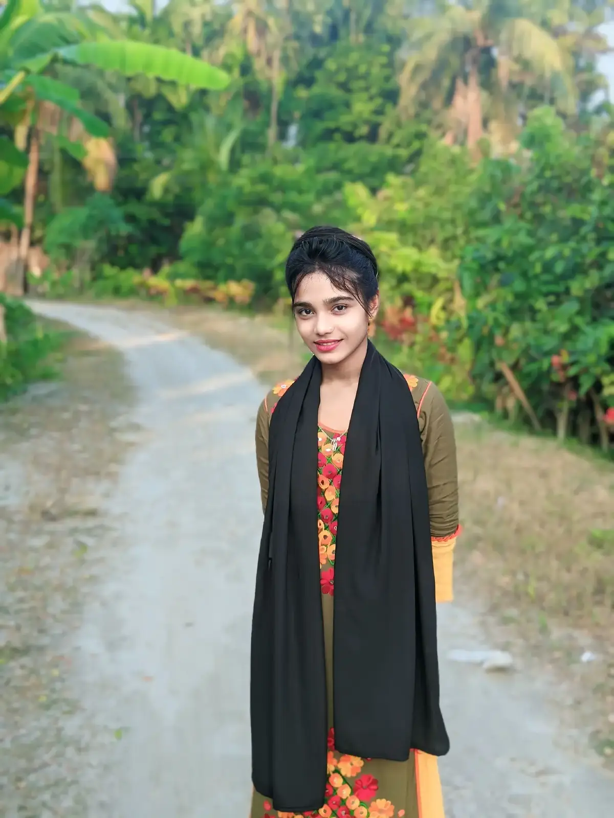 __ — 🦋 “আগলে রাখুন সেই মানুষটাকে যে কোনো স্বার্থ ছাড়াই নিয়মিত আপনাকে ভালোবাসে,”!🥀🌺🙂
