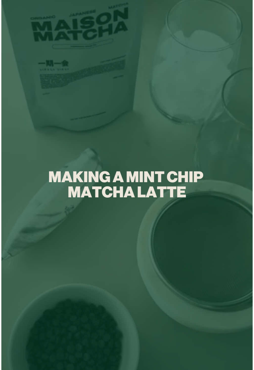 🚨🚨 @Blank Street DUPE ALERT 🚨🚨 I think including the actual chocolate chips is a must… I don’t really do measurements but something like: 🍵 1 tsp @Maison Matcha powder 🍯 Couple squeezes of honey 🌿 Dash of mint extract 🫗 Dash of vanilla extract 🥛 @Chobani oat milk + froth 🍫 handful of chocolate chips to wisk in the hot water + more for topping 😀  #matcha #latte #Recipe #reels #explore #morning #louieratatouille #morningroutine   #creatorsearchinsights #drinkstomakeathome 