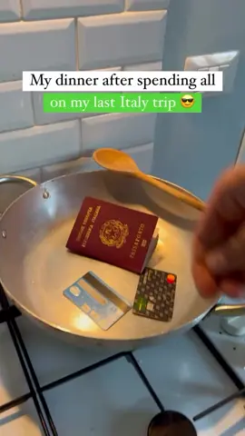 priorites😂❤️🇮🇹 Follow @italia.voyage for more Italian content❤🇮🇹 . . . #italy #italy🇮🇹❤ #italytrip #summervibes #summer24 #italyphoto #italydestinations #caffè #brioches #fy #fypage #gondola #tuscany #firenze #sicily #tuscany #lakegarda #lakegardaitaly #italytrip #italia #ItalyPhotography #italiancook #italiancuisine #cinqueterre #napoli #lakecomo #tiramisu #pasta #pizza #carbonara #espresso 