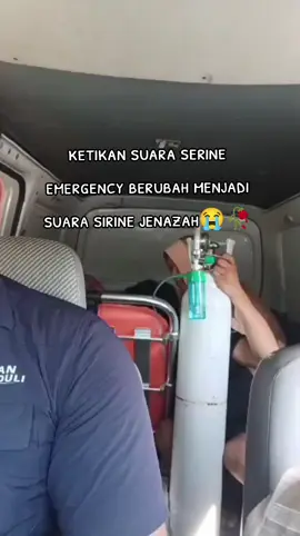 hancurny hati driver Ambulance ketika ia gagal menyelamatkan nyawa pasien#ambulance_tiktok #ambulanceindonesia #ambulance #emergency #lewatberanda #fpydongggggシ #fpy #😭😭😭 