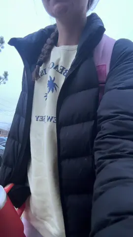 GOOOD MORNINGGG we didn’t have a delayed opening unfortunately. #fitcheck #whatthefrickarewewearing #OOTD 