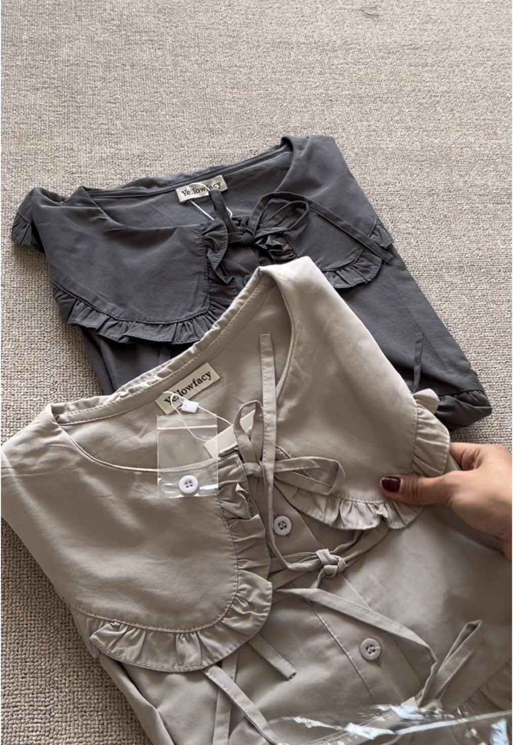 vintage neck. ribbon. babydoll. 