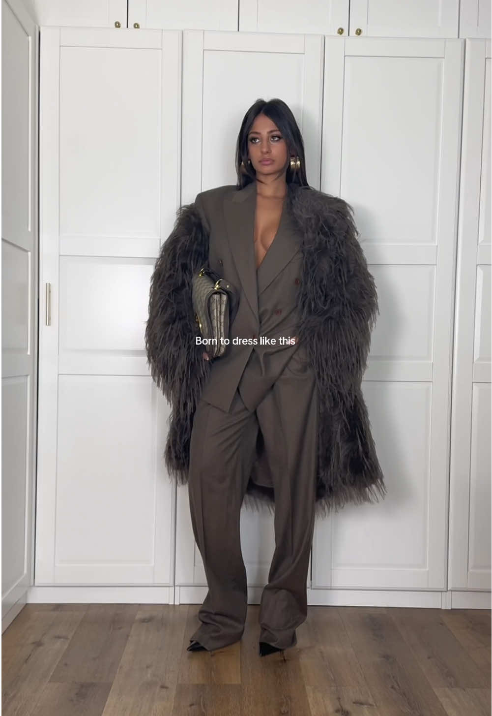 First outfit>> #fashiontok #elegance #outfitinspo #classy #classyoutfit #luxurylife #richwoman #fyp #mostviralvideo #elegantstyle 