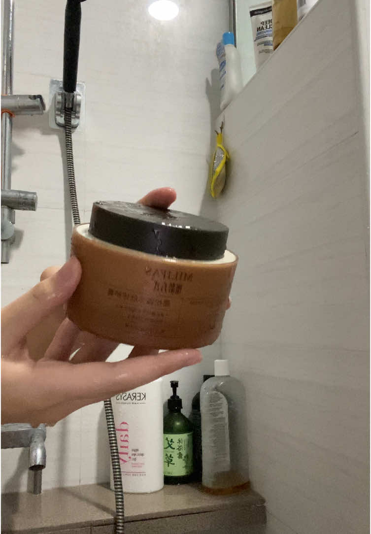 BRO LITERALLY SMELLS DAMN GOOD EH IM NOT EVEN KIDDING and it made my hair softer hehe 🙂‍↔️🤍 #hairtreatment #hairmask #trufflehairmask #tiktokshopsg #fyp