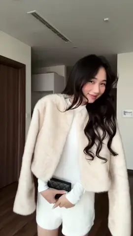 hòa chung không khí Tết lên ngay em áo lông xinh iuu #xuhuong #fybシ #thoitrangnu #aokhoac 
