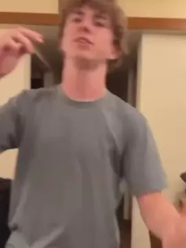 Why is this attractive #CapCut #disneyplus #makemefamous #walkerscobelledits #percyjacksonandtheolympians #walkietalkie #edit #viral #actor #makemeviral #fyppp #walkerscobell #percyseries #fyp #walkerscobell #percyseries #16yearsold #singing #idontcareifiloosemymind #disney+ #percyjacksonandtheolympians 