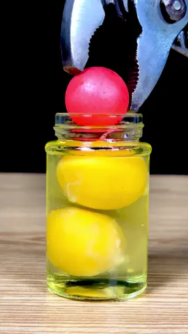 1000℃ Red Hot Metal Ball VS Eggs 😱🥚#rhcb #satsifying #experiment #asmr #asmrsounds #oddlysatisfying #foryoupagе #usatiktok #uktiktok #fyp #eggs 
