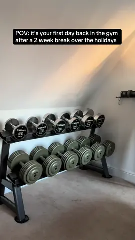 Obviously home workout #chestday is the first session too #gym #GymTok #gymhumor #GymLife #homegym #bodybuilding #naturalbodybuilding #gymfyp #fyp #homeworkout 