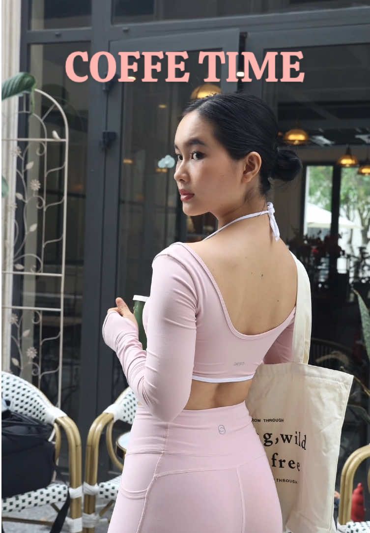 ❗️Bật mí: Set trên đang s,a,l,e 25% lận đó nhaaa❗️ Vừa đủ năng động mặc đi tập và đủ dịu dàng để đi chơi 🎀 #aeyo #fpy #OOTD #pilatesfit #yogaoutfit 