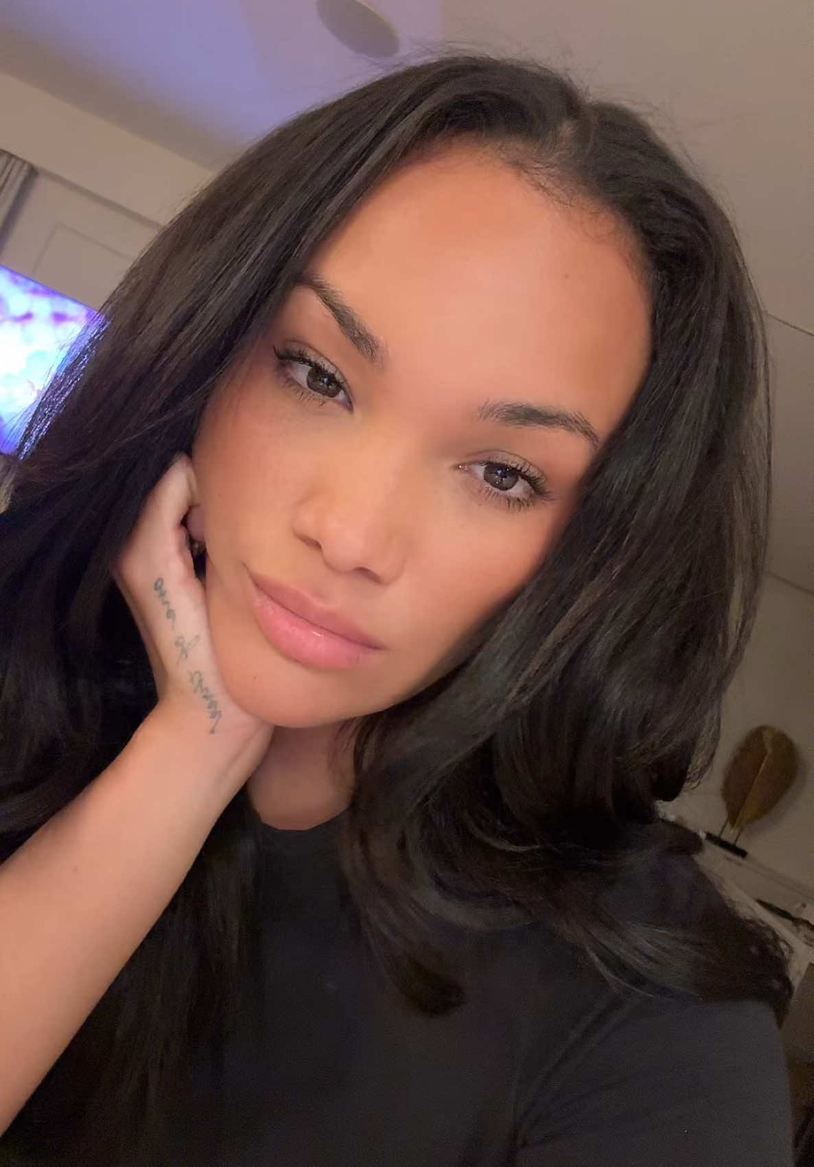 No like????? I just?????? 😭😭😭 never going sky diving again lmfao 