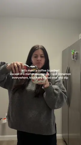 and then the second half of making my coffee was blurry 😂  HAPPY MONDAY lol #morningcoffee #mondaymood #maplecoffee #saltedmaplelatte #bloopers #unaestheticmom 
