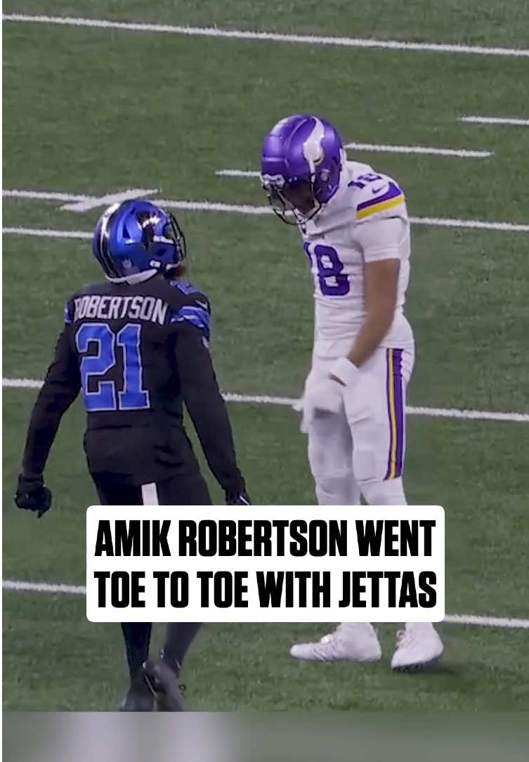 stood up to the challenge 😤 #amikrobertson #justinjefferson #detroit #lions #minnesota #vikings #nfl 