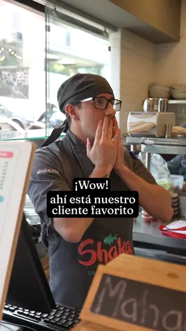 ¡Ahí está nuestro cliente favorito! 😎🍽️❤️ ¡Aloha, Shaka! Esta es tu casa. 🏡✨ Te esperamos en: 📍Santa Fe 📍Condesa 📍Interlomas 📍Insurgentes (Delivery) 📍Prado Norte 📍Pedregal Conoce el menú a través de nuestra página https://www.shaka.mx #pokebowl #shaka #cdmx #hawaianfood #healthy
