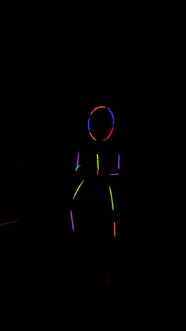 Wenn man langweile mit seinem Sohn hat 😂#dancelight #dancelightstick #lightstick #viral_video #son #dance #CapCut #viraltiktok 