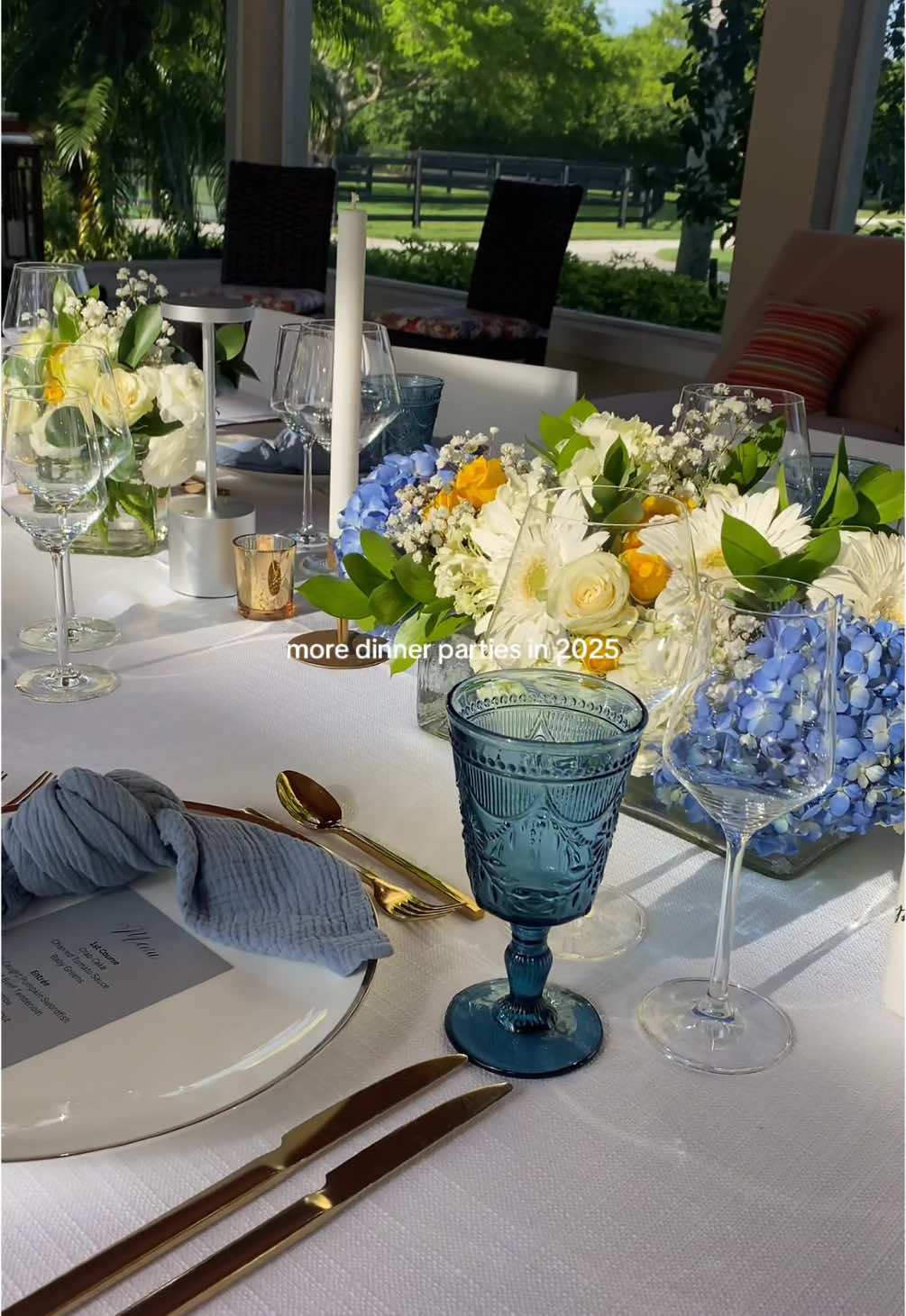 Took a little break after the holidays, but I’m back and ready to share all the tablescape inspo for 2025! 🥂✨ What themes are you planning for your next dinner party? Drop them in the comments - I’d love to create ideas to help inspire your table decor!  . #dinnerpartyideas #tablescapes #hosting #dinnerpartydecor #dinnerpartyinspo #tablesettings #tabledecor #hostinginspo 
