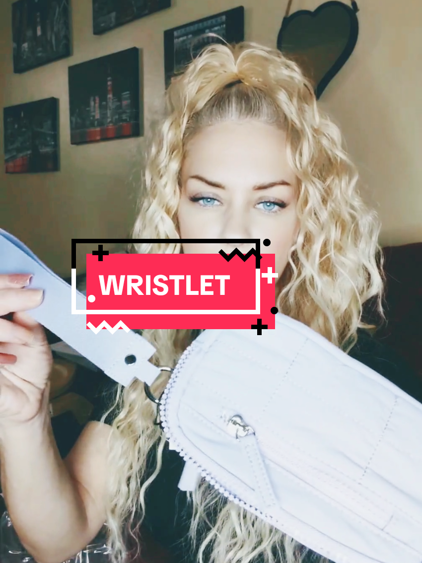 WRISTLET 💕 #PURSE #CHANGEPURSE #WRISTLET #affordable #wimtermusthave #NewYearNewAura #healthybodyhealthymind 