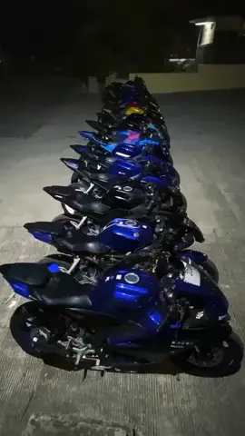 #r15v3 #r15v3indonesia #r15v3modifikasi #r15komorod #r15happygenk #r15genk #r15v3lovers #r15style #r15bucin #fyp #fypシ #masjidaljabarplumbon #cirebonpride🏴‍☠️ 