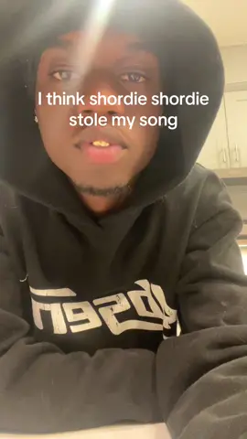 mans made a song called alibi (whoisjaysafari on IG)