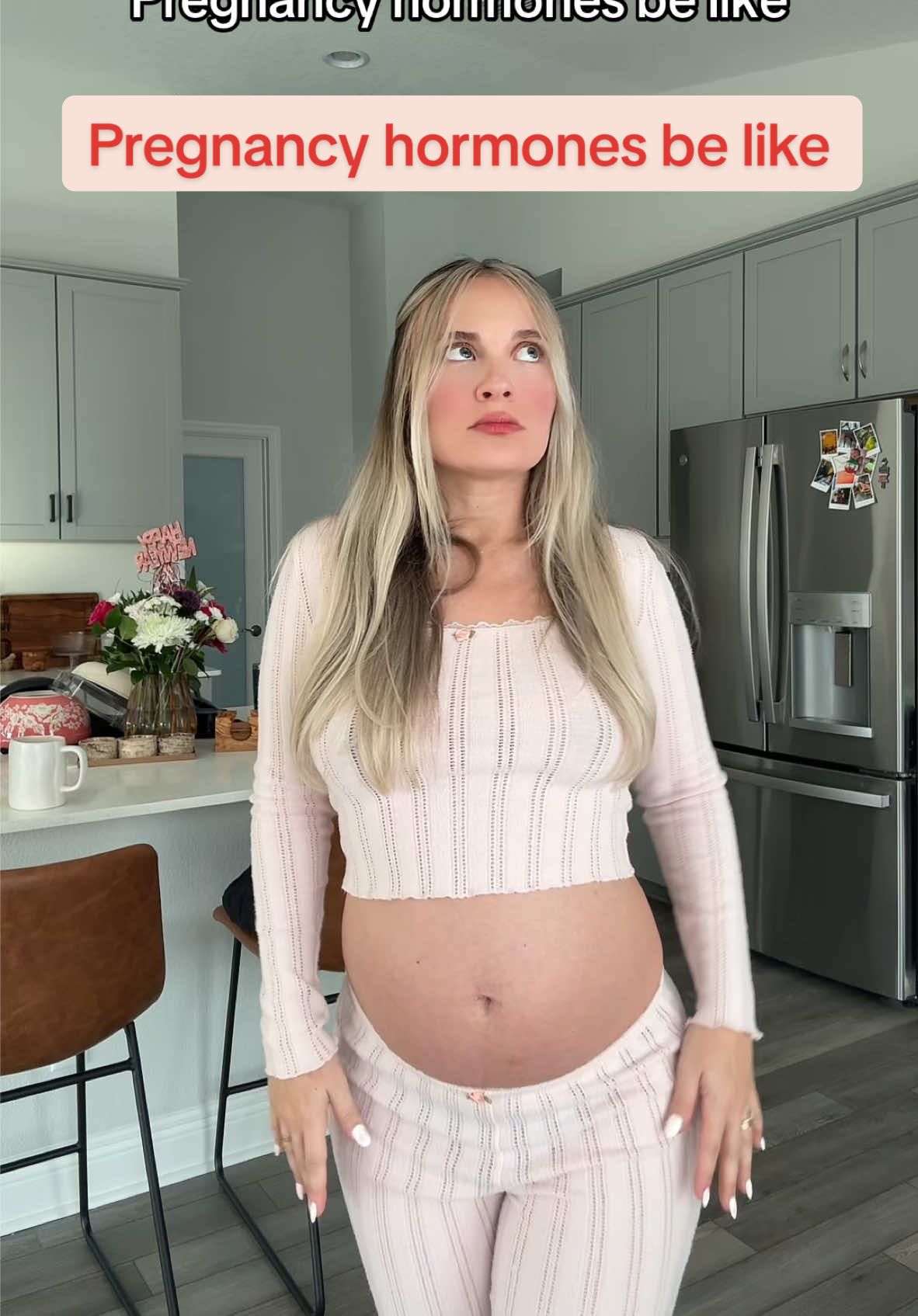 My husband is scared of me😅 #firsttimemom #pregnanttiktok #ellandarren #pregnantbelly #pregnancyoutfits 