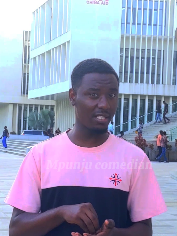 MWANAUME USILALIE TUMBO 😂😂#tanzaniatiktok #kenyantiktok #UGANDA #funny #commedyvideo #trendingsong #ujinga #elimu #afya #MentalHealth #challengetiktok lengetiktok#morogoro #udsm #jokes 