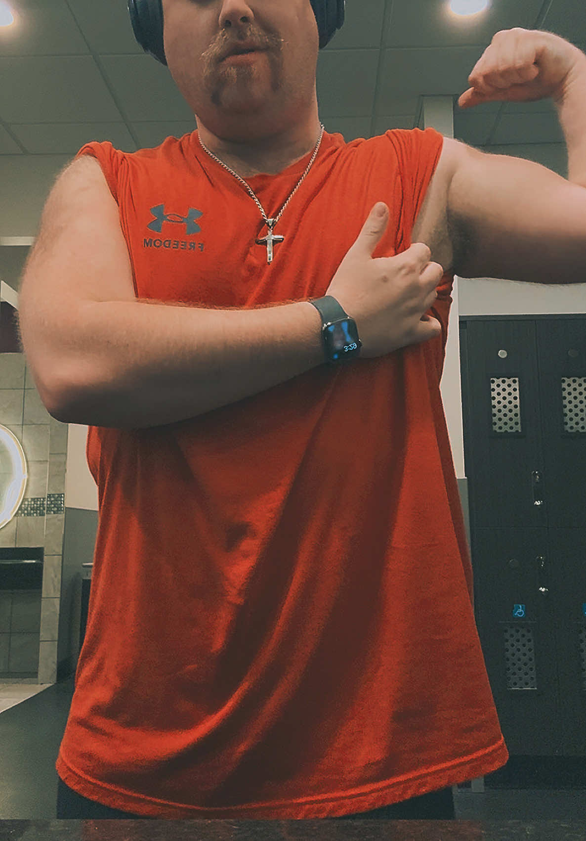 take that and rewind it back  • • • • • #workoutmotivation #bodygoals #powerphysique #personaltraining #massgains #physiquegoals #gymtime #fitculture #fitnessaddict #flex_lewis #healthandwellness #powerlifting #transformation #pittok #bulkseason #active