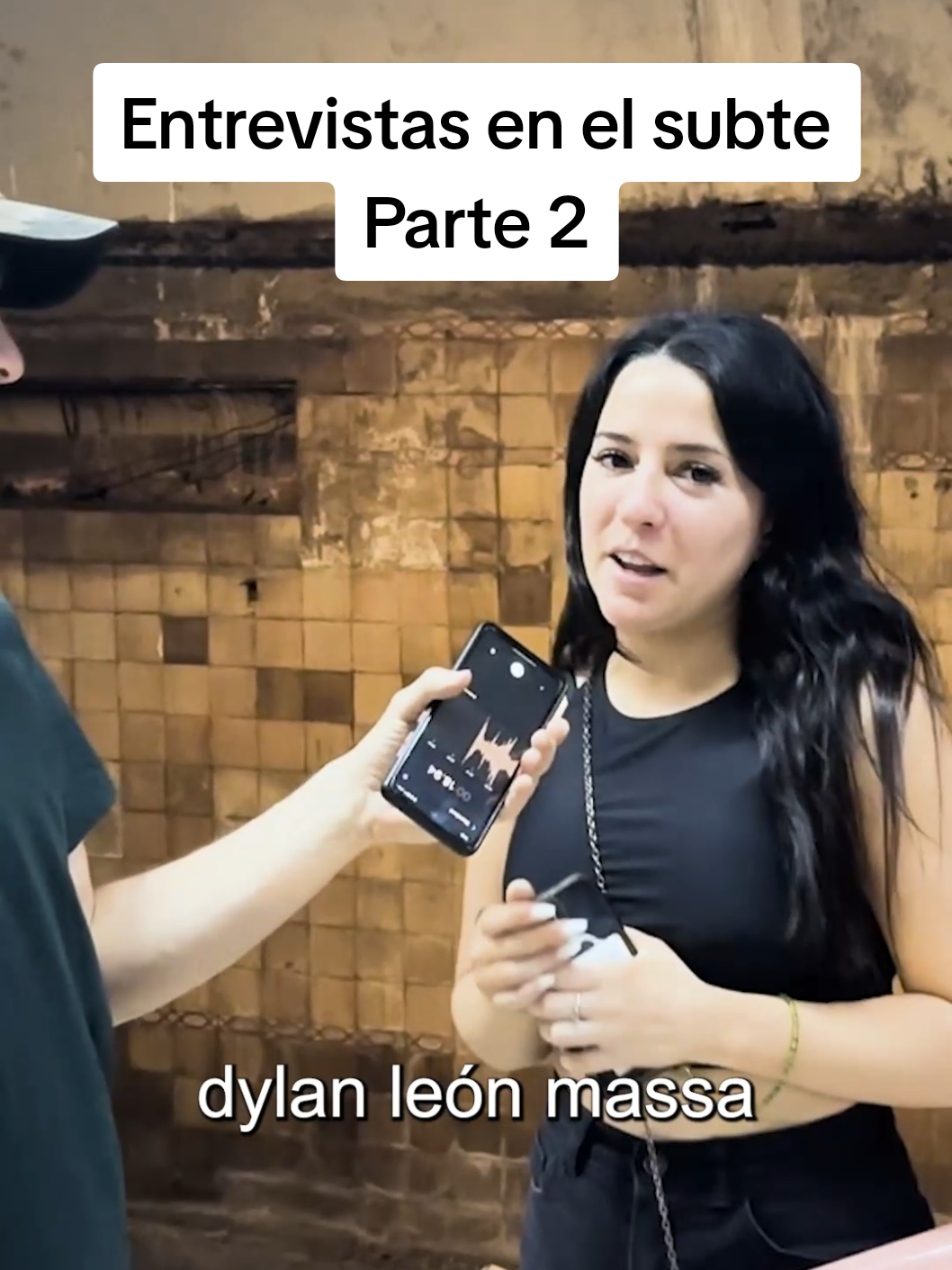 Replying to @ambu.rueda más entrevistas, más incomodidad 🚇 cuál es tu artista favorito? parte 2 #subtentrevistas 