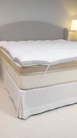 Experimente o conforto inigualável do colchão Pillow Top Extra Macio 400. Com uma camada extra de espuma, ele se adapta perfeitamente ao seu corpo, proporcionando uma experiência de sono relaxante e revigorante. #achadinhosdashopee #shopee #pillowtop #tiktokachadinhos #noitedesono #comprasonline #comprasshopee 