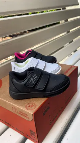Tênis escolar Kidy  👣 Do 23 ao 36 💰 R$89,99