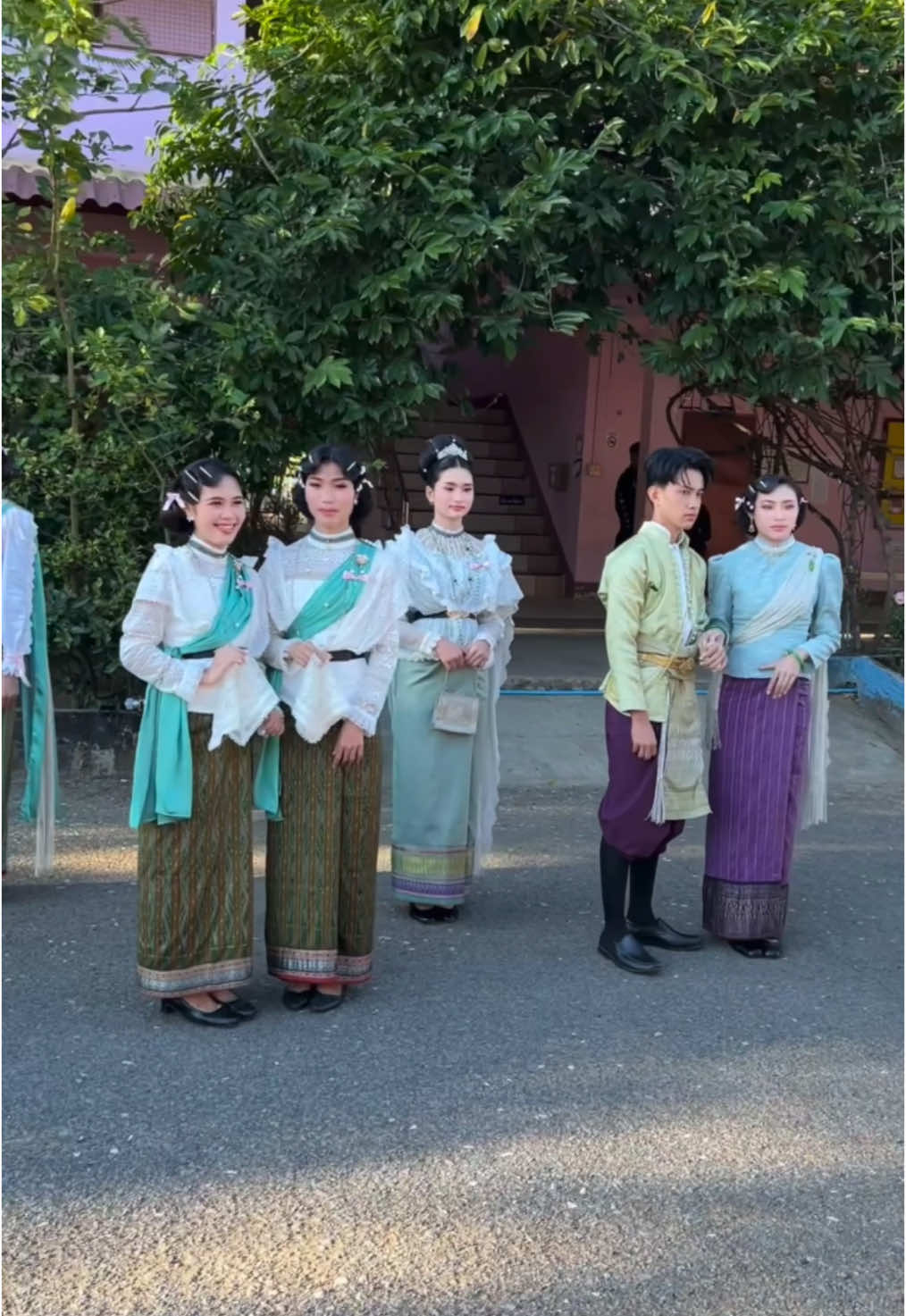 ขบวนสีเขียว 💚 โรงเรียนอนุบาลพุทธเมตตา #เฮือนหูกผ้าไทยคุณกัส #กีฬาสี #อุบลราชธานี 