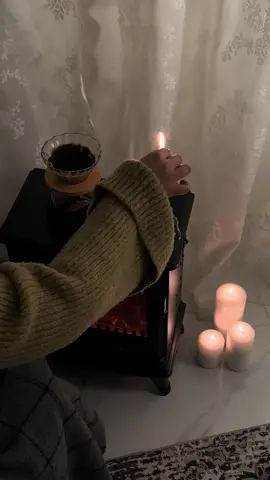 #mybirthday #f #e ♡عام سعيد لي♡