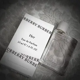 burberry her#kesfetduasi #kesfetduasi #kesfet #parfüm #burberry #her 
