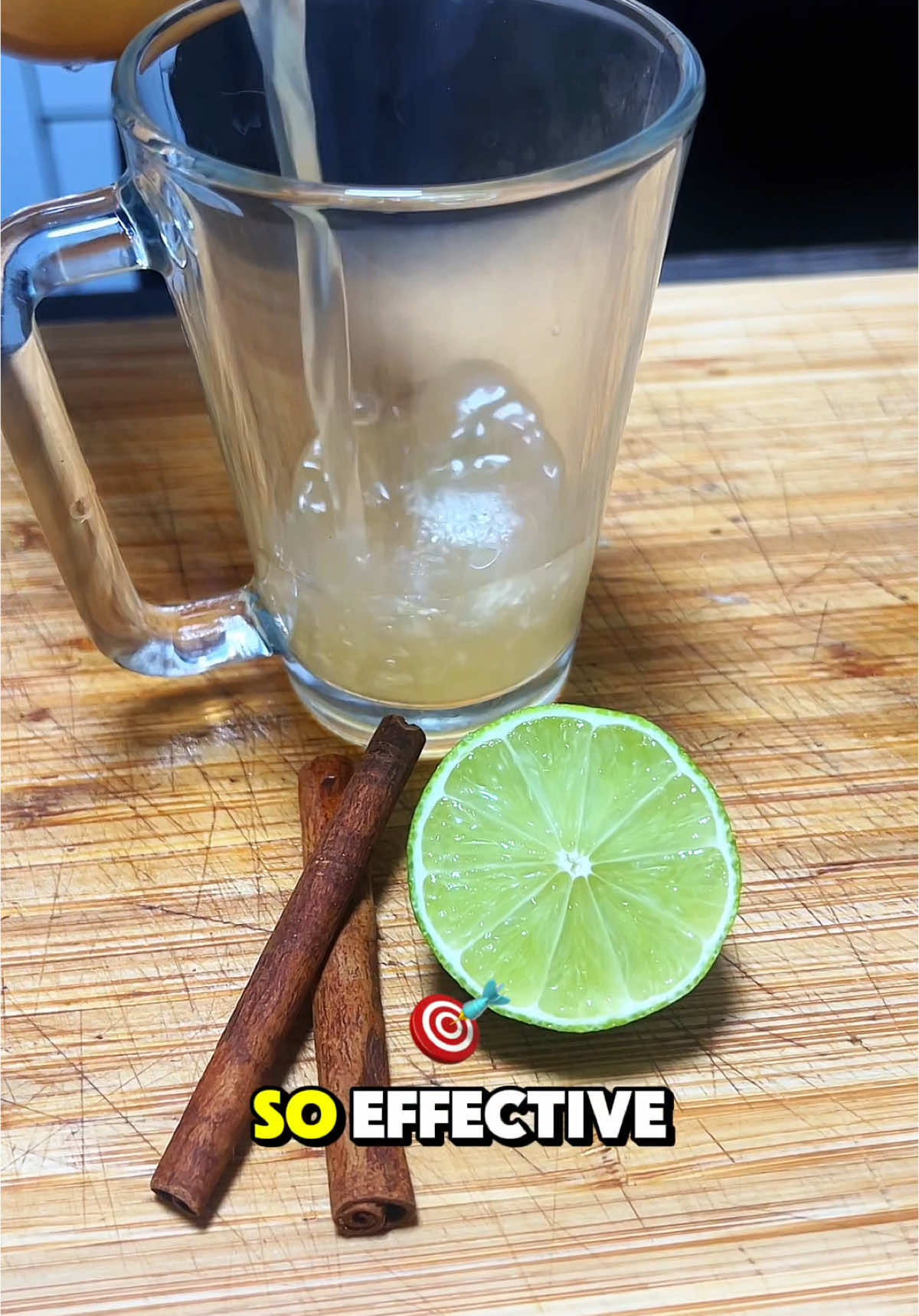 Mix lime with cinnamon!  #Recipe #recipes #naturalremedy #homeremedies #naturalremedies #weightloss #weightlossdrink #bellyfat #fatburn #burnfat #fatburning #bellyfatburner #fyp 