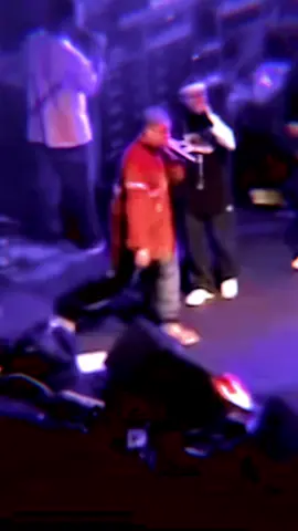 #yomo #hectorelfather #dejalecaertoelpeso #reggaeton 